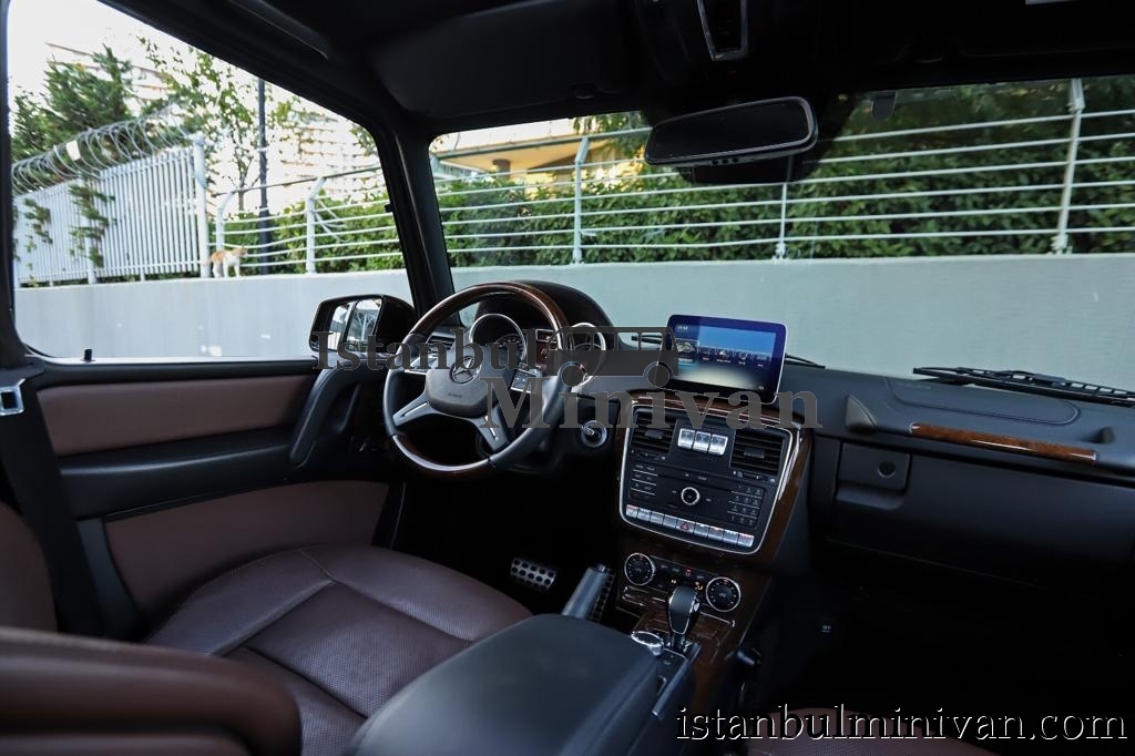 Rent a Mercedes G350 Suv in Istanbul turkey with driver