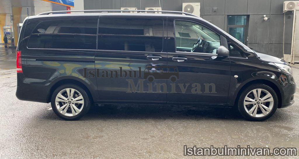 self driver mercedes vito minivan without driver in istanbul turkey